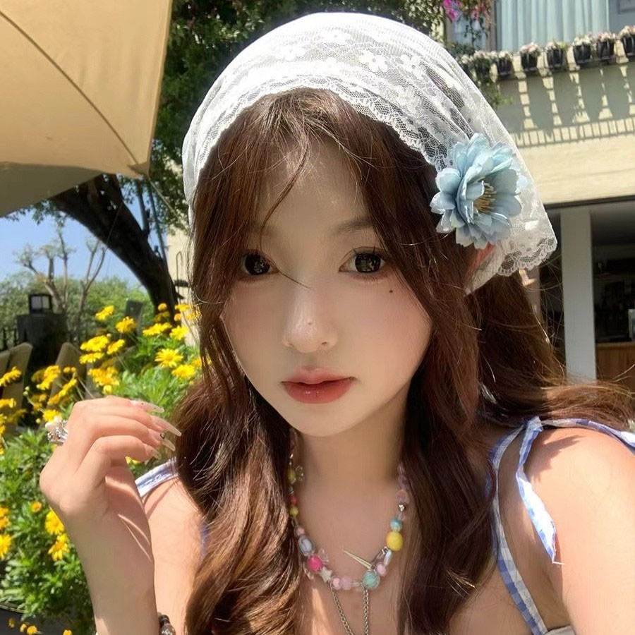 1PC Triangle Lace Scarf White  - Travel Accessories Aesthetic review and price